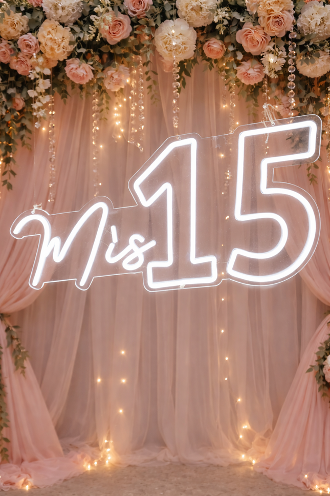 Quinceañera LED Neon Sign – Mis 15 / Mis Quince Años Collection