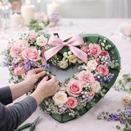Heart Shaped Floral Foam Frame – Florist & Event Display Base for Elegant Arrangements & Event Decor